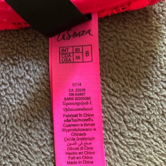 Le Senza Neon Pink Lace Racer Back Style Bra. Size 36 B - Picture 5 of 7